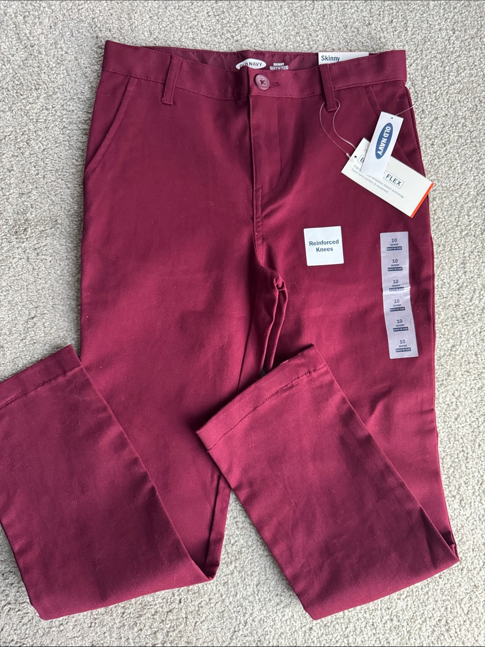 Old Navy Skinny Pants in Wine